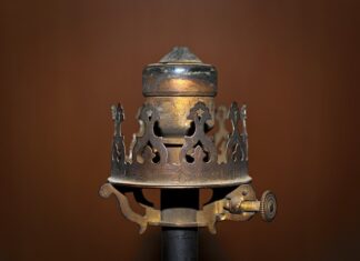 Czy można ogrzewać dom tylko kominkiem?