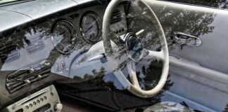 Ile kosztuje Nissan 350Z?