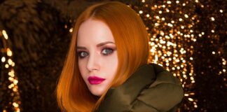 C.O. daje płaszcz wodny?