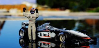 Ile kosztuje McLaren 720S Spider?