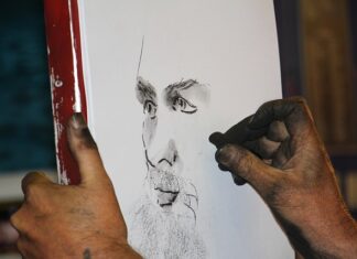 Czy można palić węglem w kominku z płaszczem wodnym? Czy można palić węglem w kominku z płaszczem wodnym?