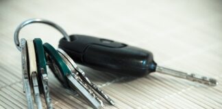 Ile lumenów w garażu?