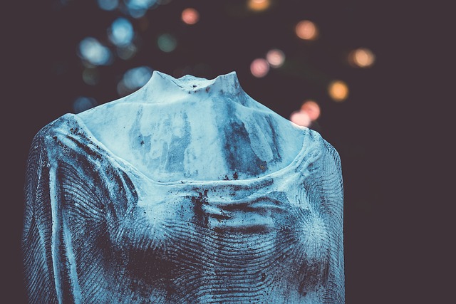 Jak rozpoznać uszkodzony drążek kierowniczy? Jak rozpoznać uszkodzony drążek kierowniczy?