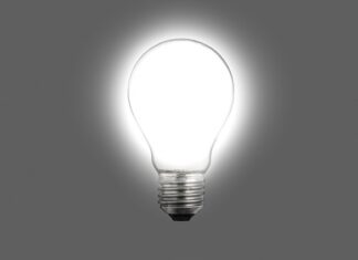 Jak zrobić pajęczynę z waty? Jak zrobić pajęczynę z waty?